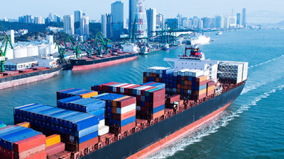 Cleaner Freight: Boost Sustainability at Every Level of the Supply Chain