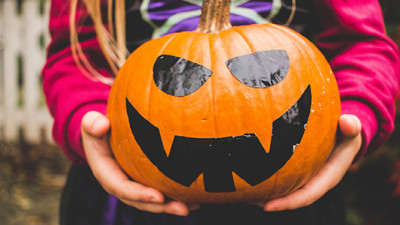 Why Halloween Is the Perfect Holiday to Consider Thrift