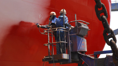 AkzoNobel Issues $500K in Carbon Credits to Ships Using Emissions-Reducing Coatings
