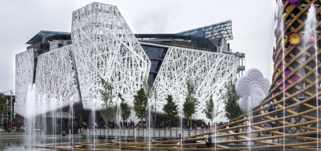 Trending: Buildings Inspired by Nature Absorb Pollutants, Collect Water, Keep You Cool