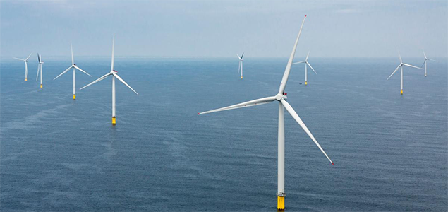 UK Sails Ahead with Offshore Wind Power