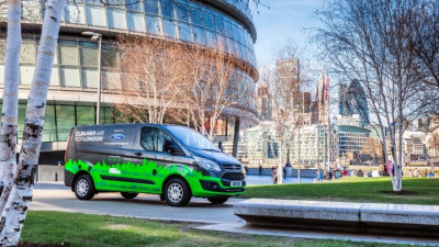 Ford Explores Cleaner Air and Increased Productivity for Cities, Expands Transit Plug-In Hybrid Van Trial to Valencia