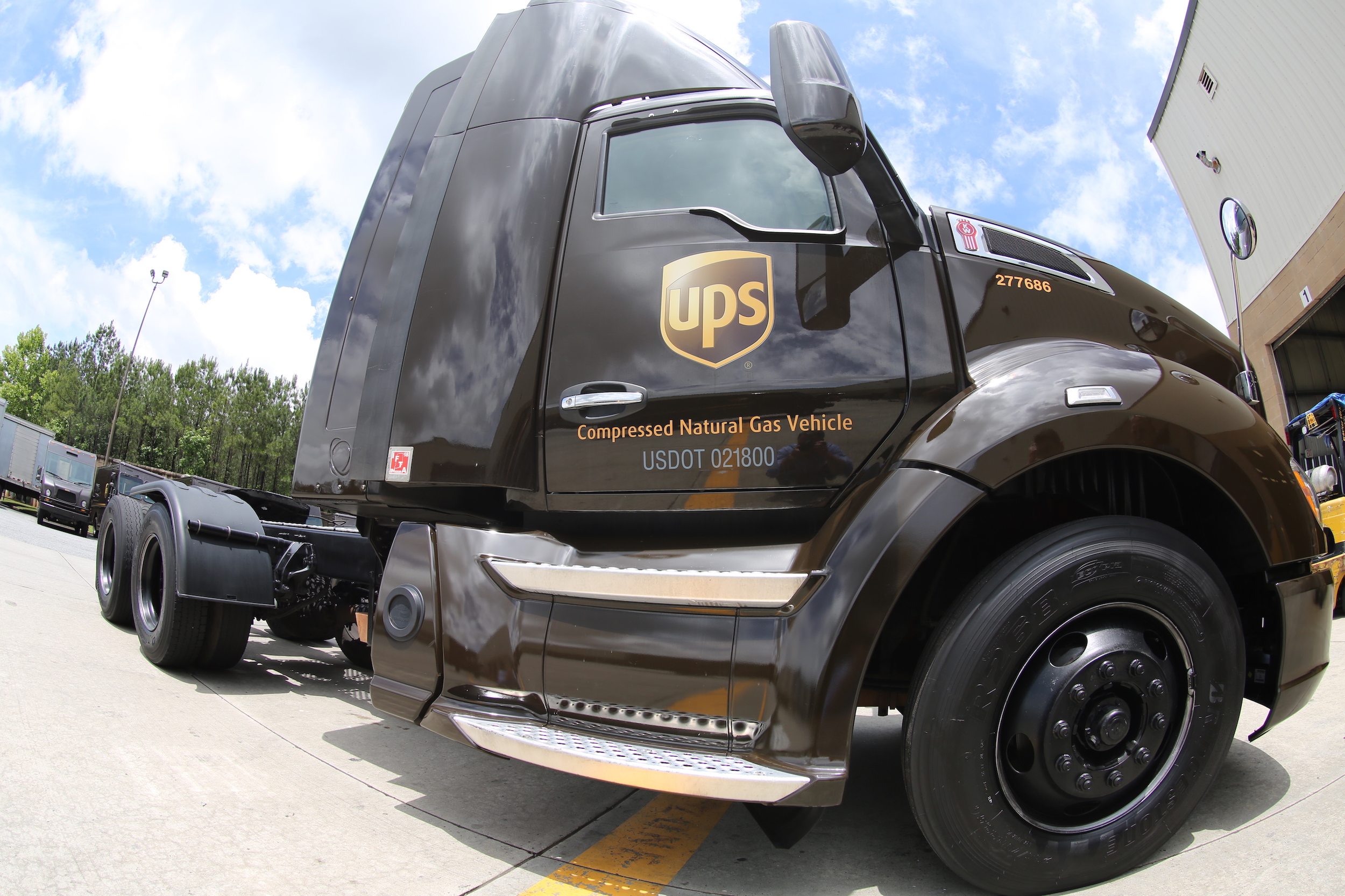 UPS Adds More Than 700 Vehicles To Its Natural Gas Fleet