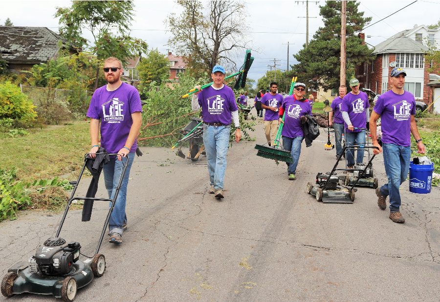 BASF volunteers tackle blight to revitalize Detroit neighborhood