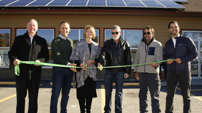The sky is the limit for Hiawatha’s citizens as community hub goes solar
