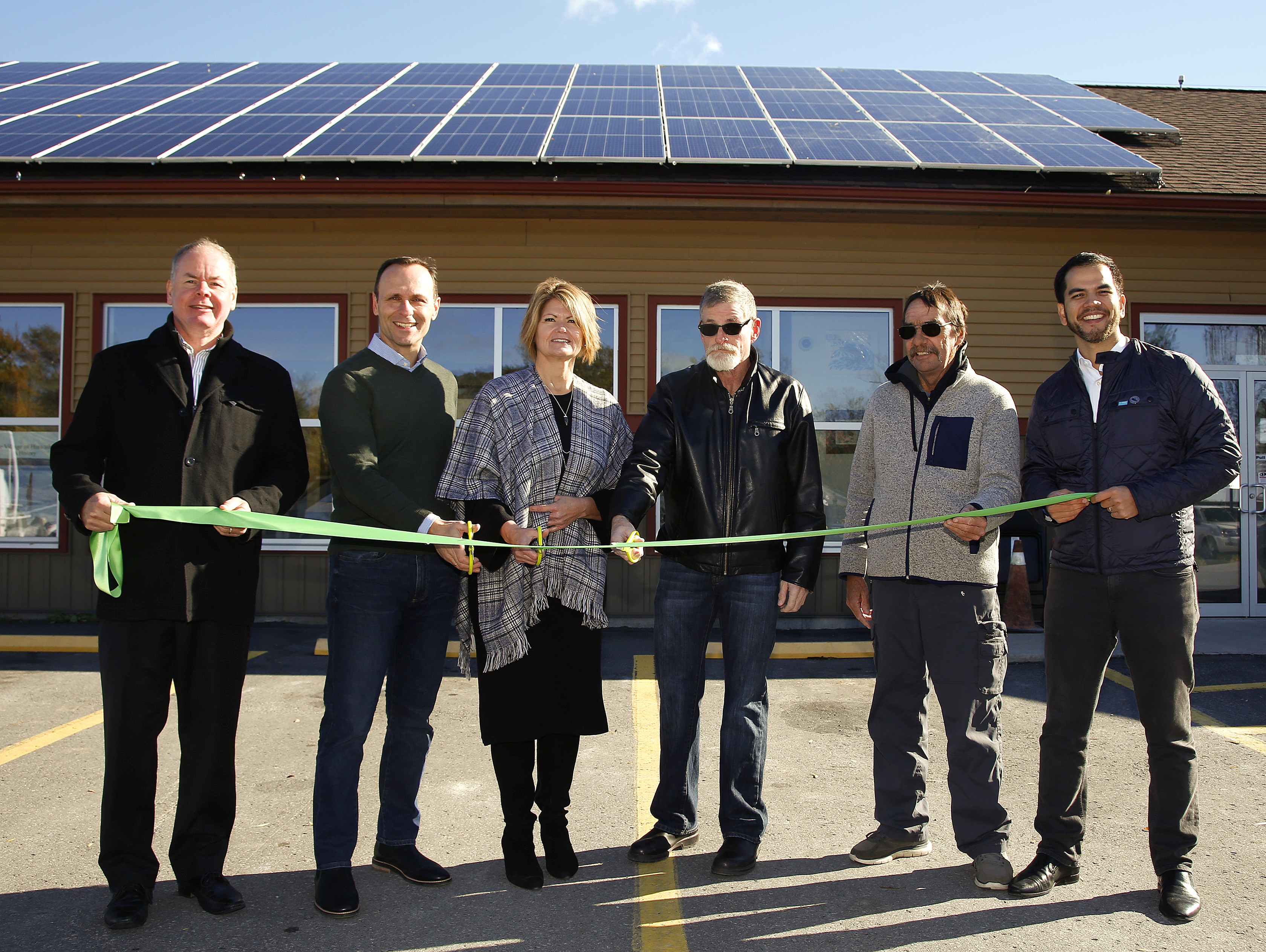 The sky is the limit for Hiawatha’s citizens as community hub goes solar