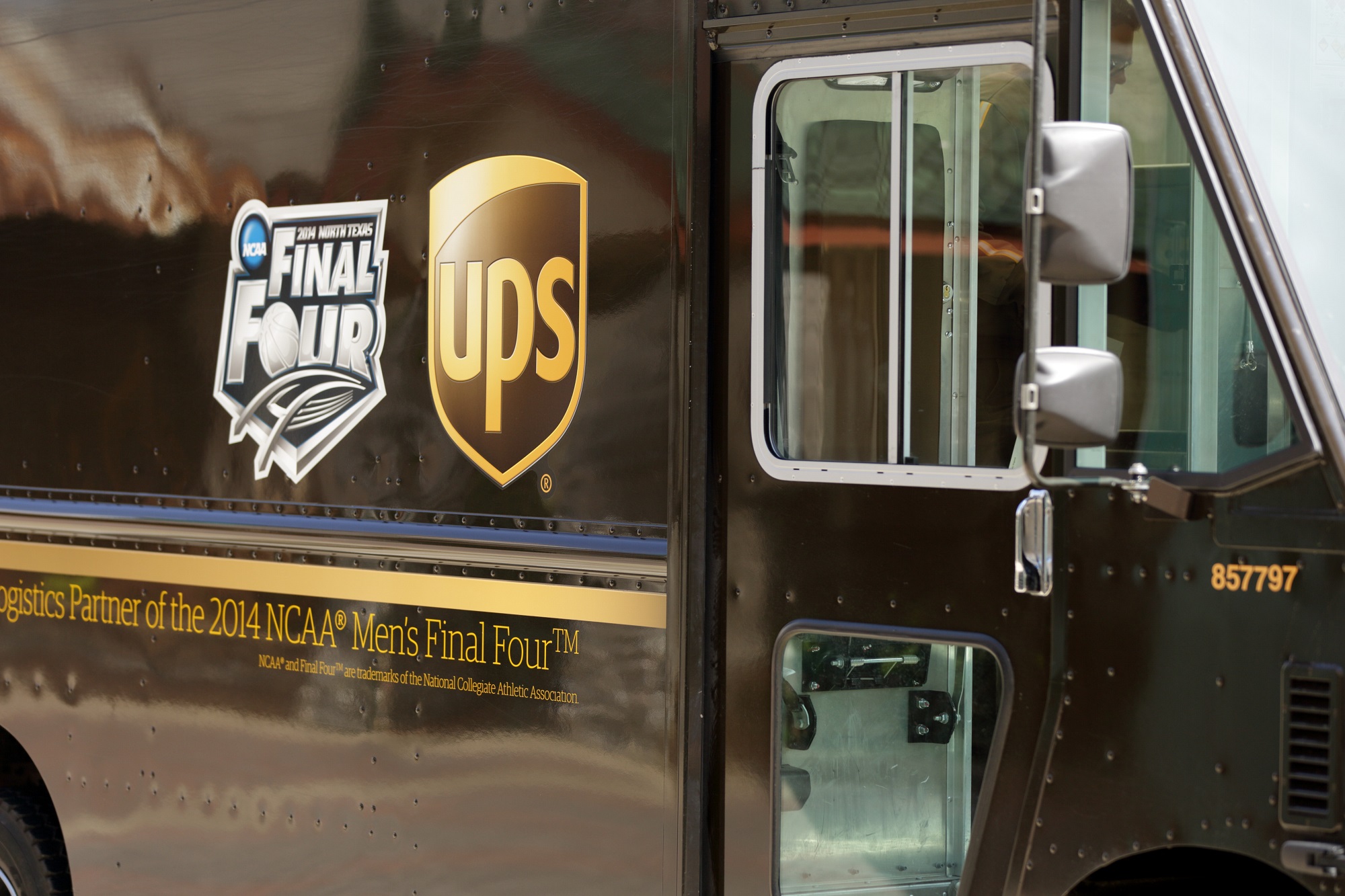 UPS and the NCAA Team up in the Fight Against Cancer