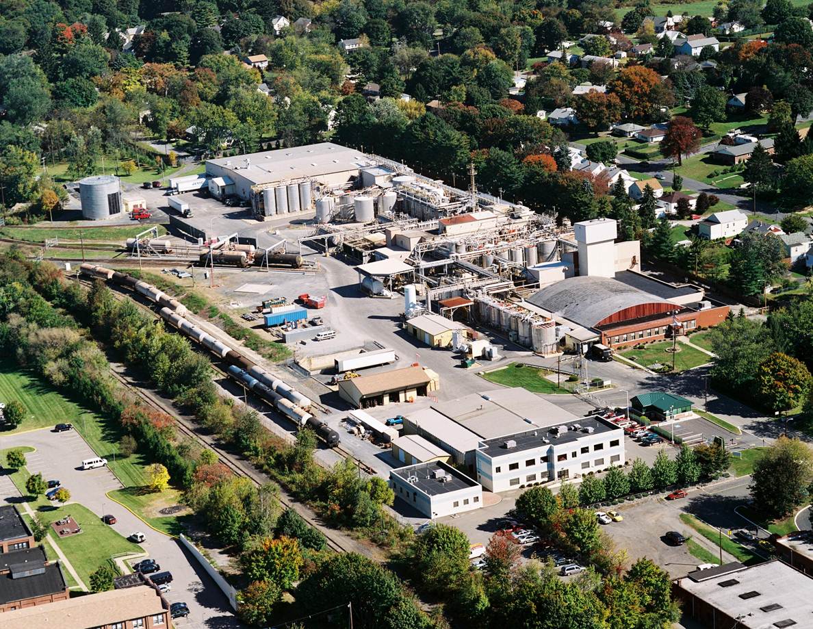 BASF manufactures hand sanitizer to support the fight against COVID-19 in New Jersey and New York