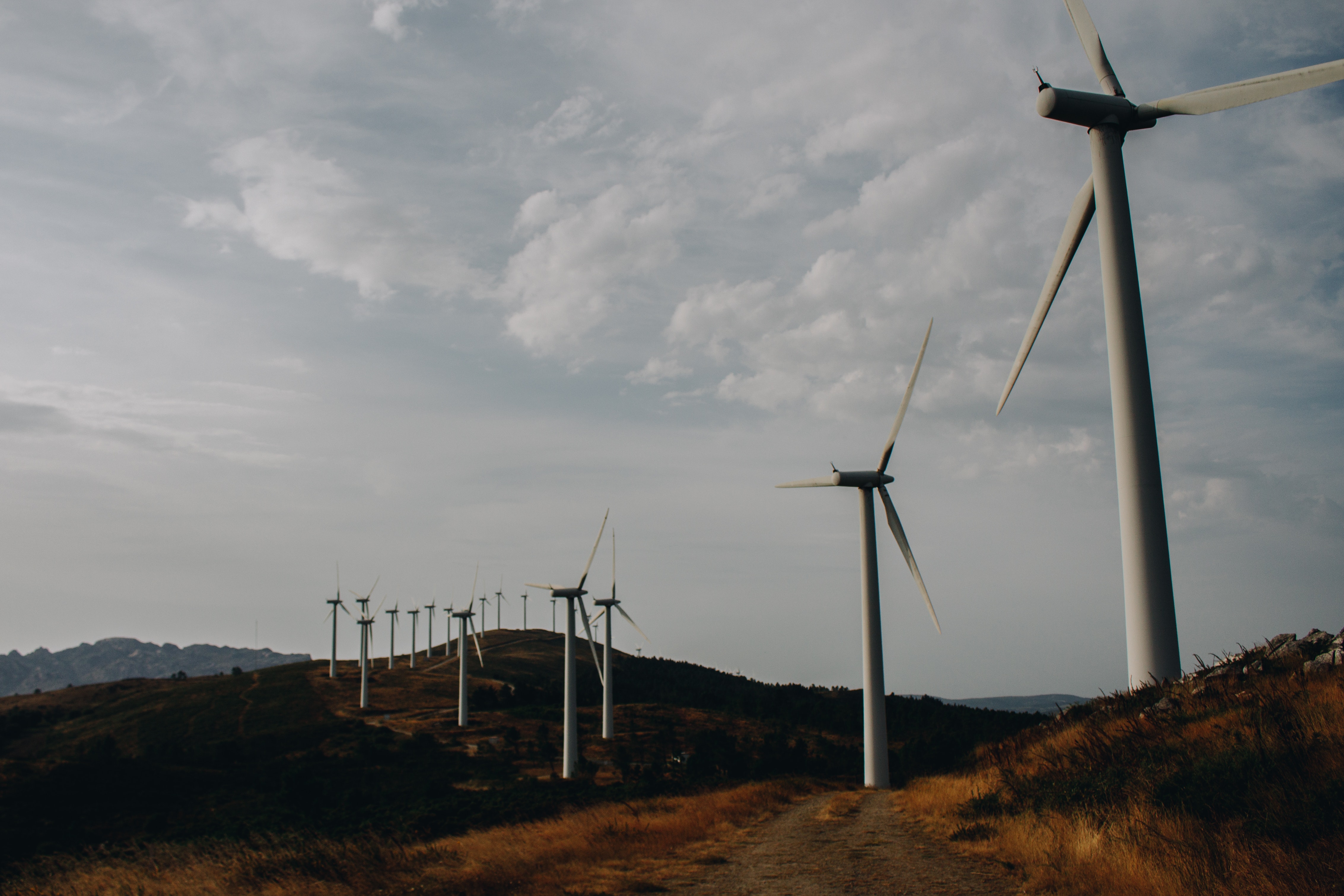 Duke Energy Renewables, AT&T offer $20,000 in scholarships to support diverse wind technology workforce in Oklahoma