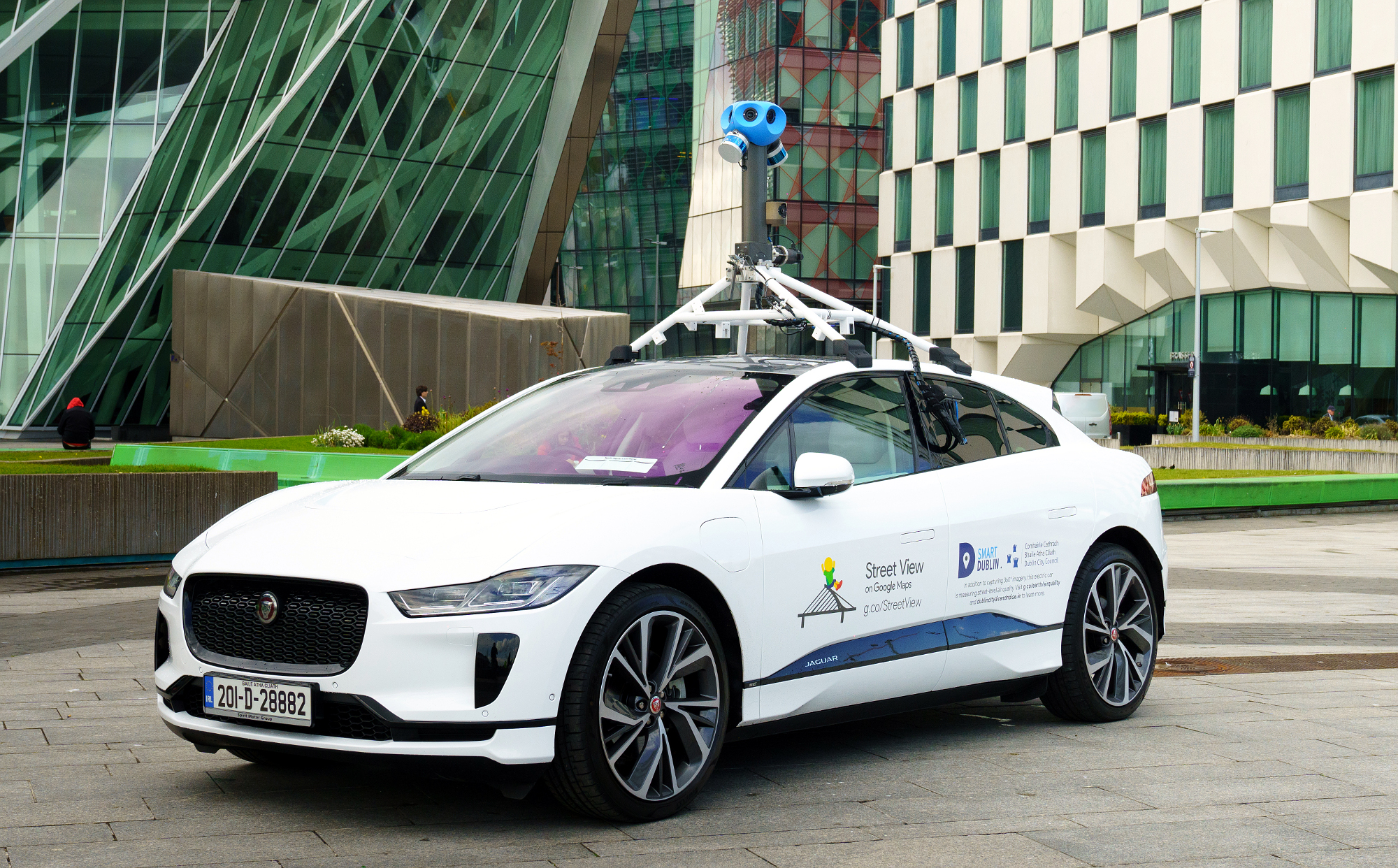 Jaguar Land Rover, Google Partner to Track Air Quality in Dublin