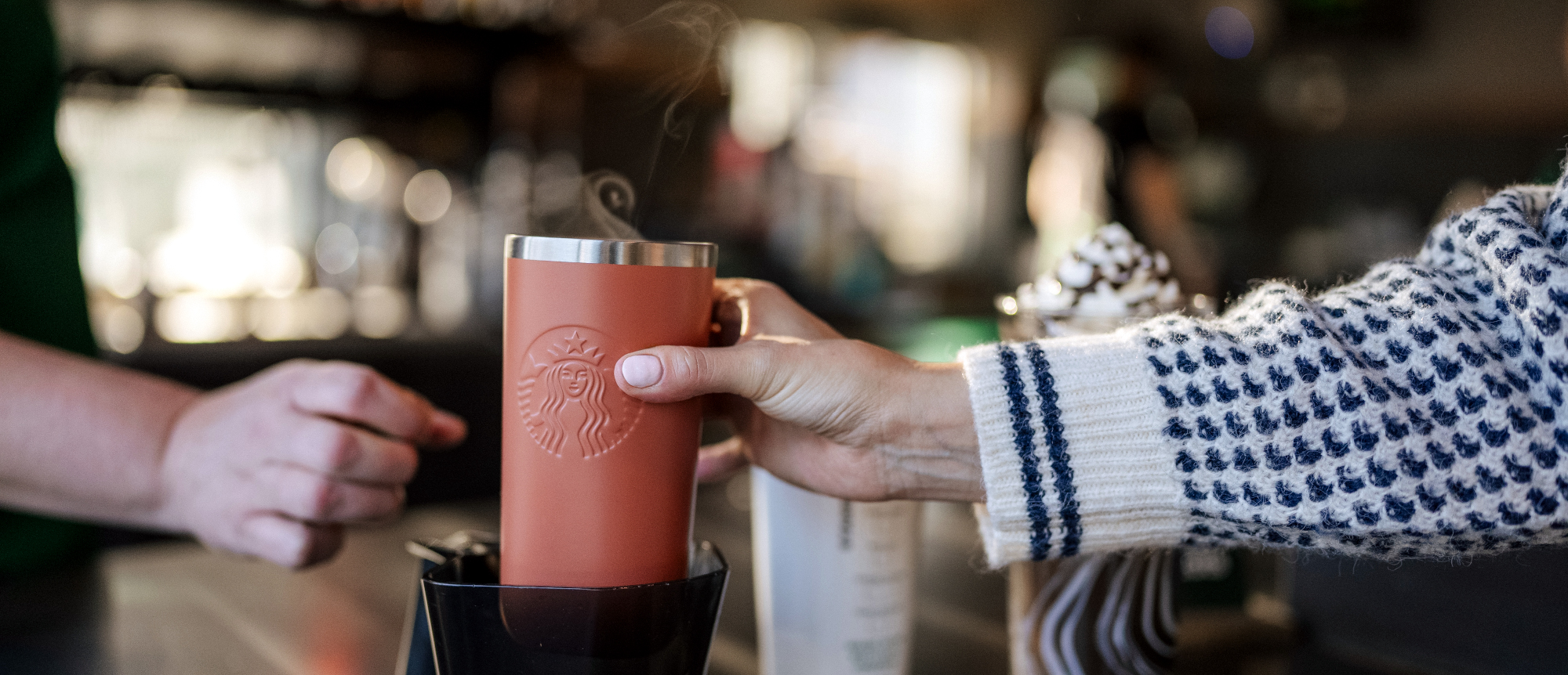 Starbucks Becomes First National Coffee Retailer to Accept Reusable, Personal Cups