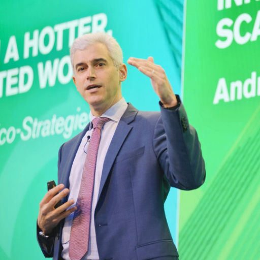Andrew Winston